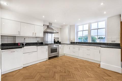 3 bedroom apartment to rent, Searles Road, London, SE1