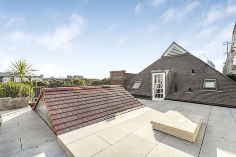3 bedroom apartment to rent, Searles Road, London, SE1