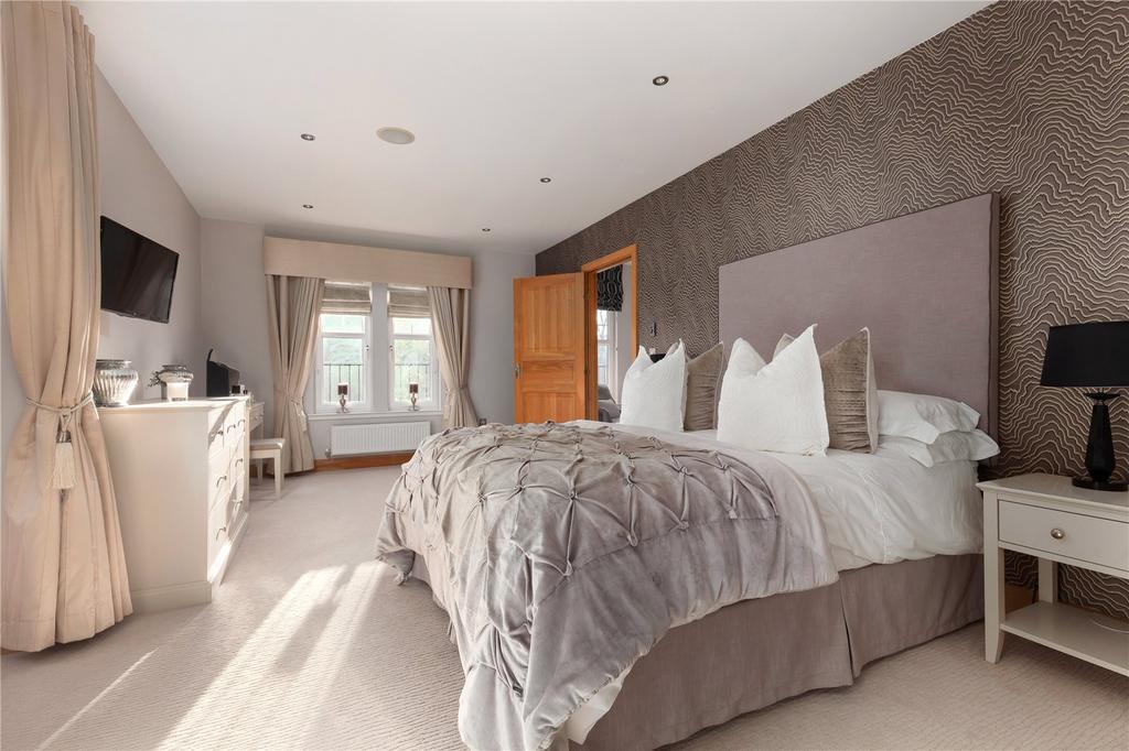 Principal Bedroom