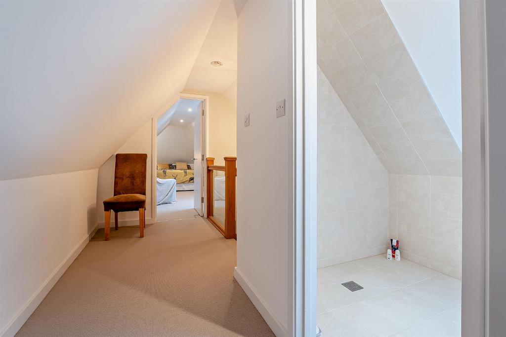 8634058-interior41-800.jpg