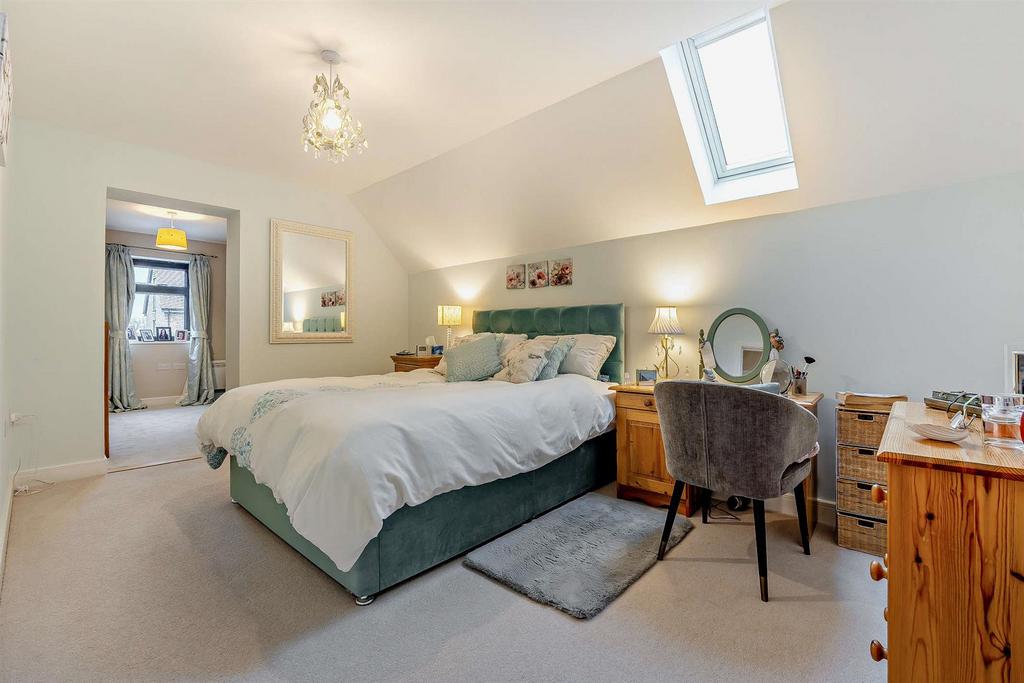 8634058-interior35-800.jpg
