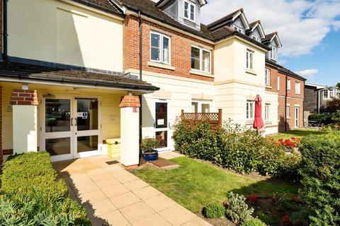 2 bedroom retirement property for sale, Lightwater,  Surrey,  GU18