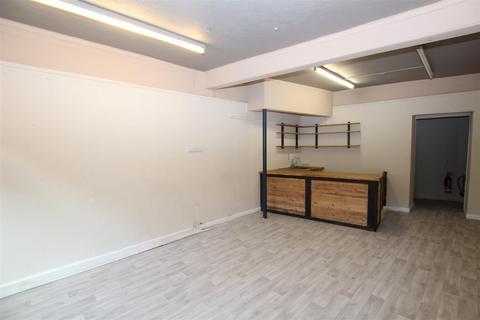 Property to rent, High Street, Devon EX34