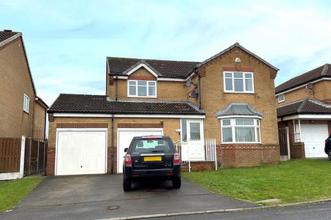 4 bedroom detached house for sale, Vint Rise, Idle, Bradford