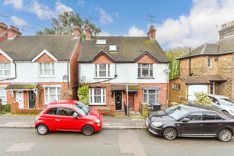 3 bedroom semi-detached house for sale, Croydon Road, Caterham, Surrey