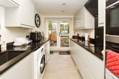 3 bedroom semi-detached house for sale, Croydon Road, Caterham, Surrey