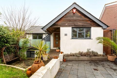 4 bedroom detached house for sale, Hillside Way, Brighton BN1