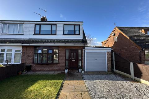 3 bedroom semi-detached house for sale, Rivington Close, Tarleton