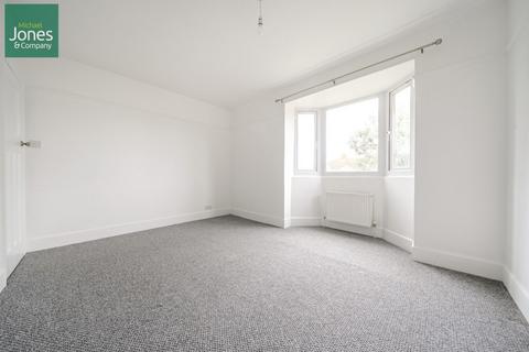 2 bedroom flat to rent, South Farm Road, Worthing, West Sussex, BN14