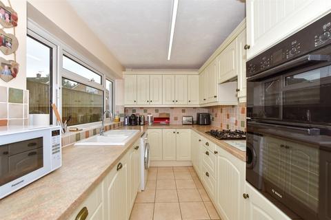 4 bedroom detached house for sale, Haste Hill Close, Boughton Monchelsea, Maidstone, Kent