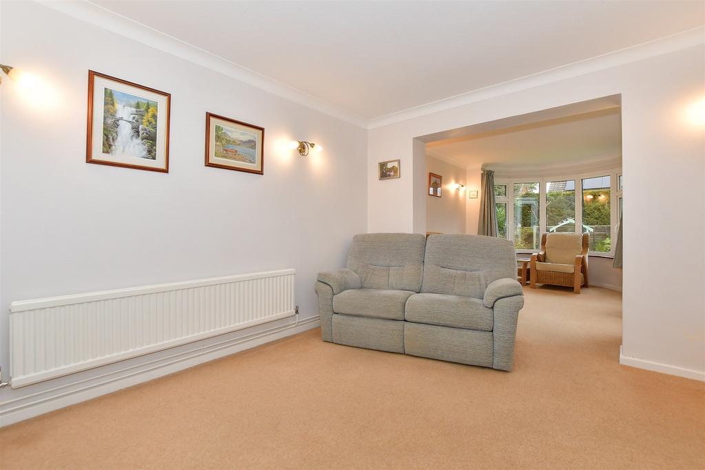 Lounge &amp; Sitting Area