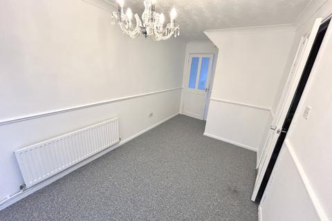 4 bedroom house to rent, Mellis Court, Felixstowe IP11