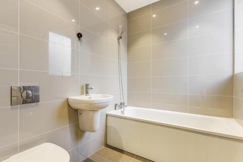 1 bedroom flat to rent, Woodstock Grove, London, W12