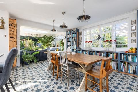 10 Worthing Road, East Preston, Littlehampton, BN16 1AZ