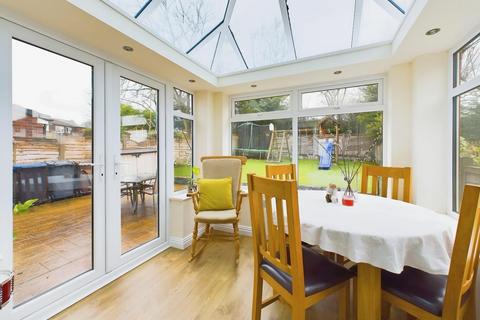 7 Bentley Close, Baildon, Shipley, BD17 5LU