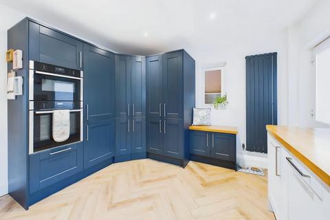 7 Bentley Close, Baildon, Shipley, BD17 5LU
