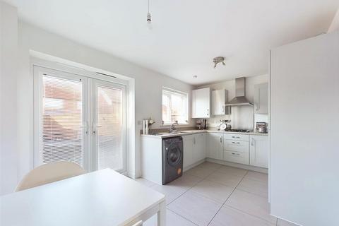 1 Bluebell Drive, Highnam, Gloucester, GL2 8FG