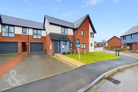 3 bedroom terraced house for sale, Ponsonby Way, Poringland, Norwich