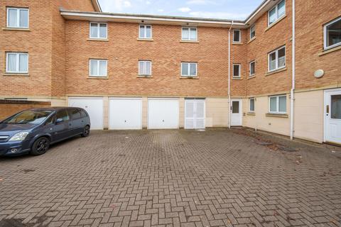 6d Banyard Close, Cheltenham, GL51 7SX