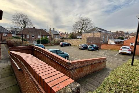 1 bedroom apartment for sale, 27 Princess Court, Malton