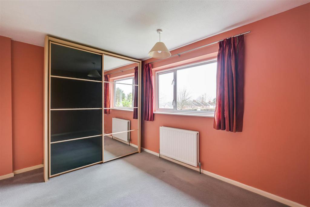 4 Bedroom 1.jpg
