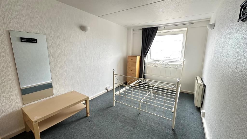 Bedroom 1, Park Court, Eden Harper Battersea