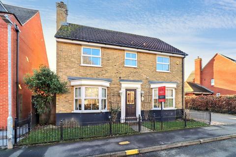 4 bedroom detached house for sale, Church Meadows, Bocking, Braintree