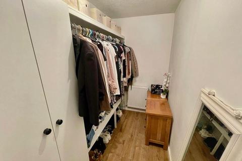 8 Watt Close, Paston, Peterborough, PE4 7XF