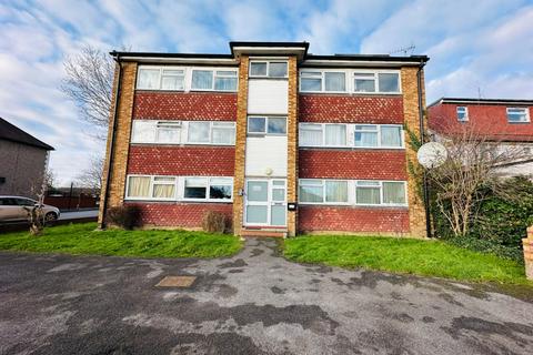 2 bedroom flat to rent, Priory Court, Barley Lane, Ilford, IG3