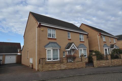 4 bedroom detached house for sale, Brunel Drive, Biggleswade