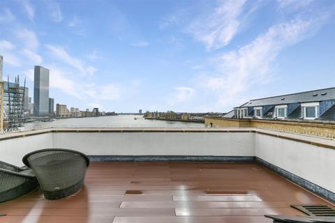 3 bedroom duplex to rent, Dunbar Wharf, 108-124 Narrow Street, London