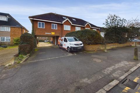 Feltham Road, Ashford, Surrey, TW15