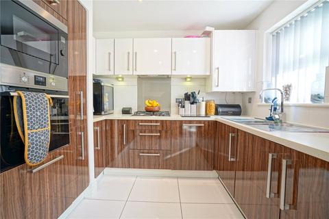 4 bedroom semi-detached house for sale, Clarke Avenue, Dinnington, Sheffield, South Yorkshire, S25