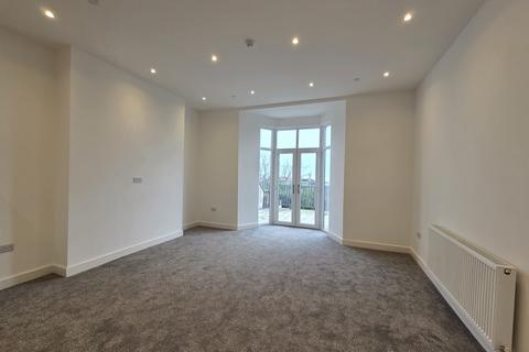 2 bedroom apartment to rent, Oaklands Terrace, Swansea SA1