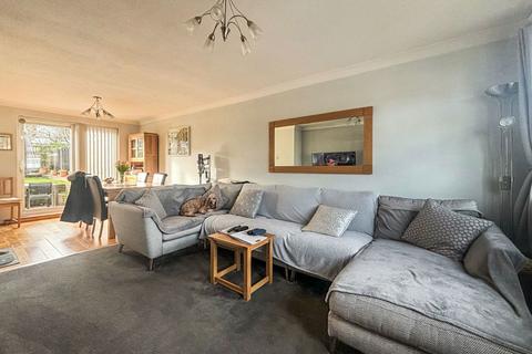 3 bedroom link detached house for sale, Cranleigh Drive, Swanley, BR8 8NX