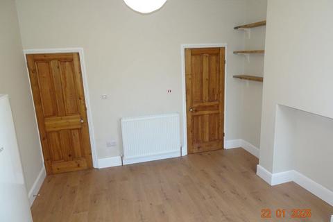 3 bedroom terraced house to rent, Beechwood Road, Hillsborough, Sheffield S6 4LN