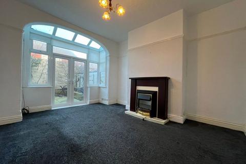 3 bedroom semi-detached house to rent, Gainsborough Road, Blackpool, Lancashire