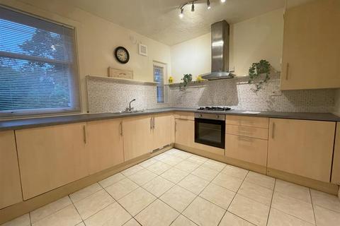 2 bedroom flat to rent, Abbey Road, Auchterarder, Perth