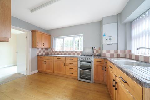 3 bedroom semi-detached house for sale, Hawthorn Road, Wednesbury, West Midlands, WS10