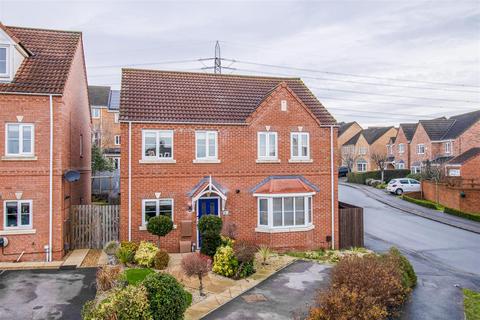 5 Springfield Mews, Lofthouse, Wakefield, WF3 3FB