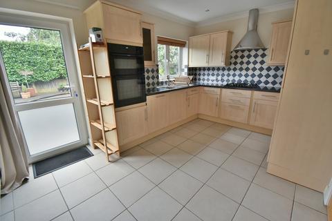 4 bedroom detached house for sale, Badgers Walk, Bournemouth, BH10