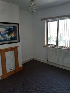 1 bedroom in a house share to rent, Whitby Road, Slough SL1