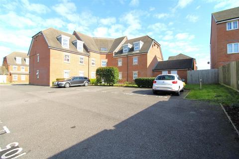 2 bedroom flat for sale, Blackbourne Chase, Littlehampton