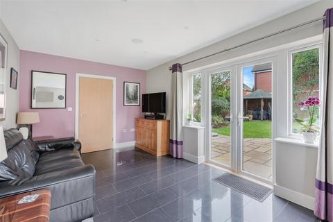 4 bedroom detached house for sale, Mulberry Close, Epsom