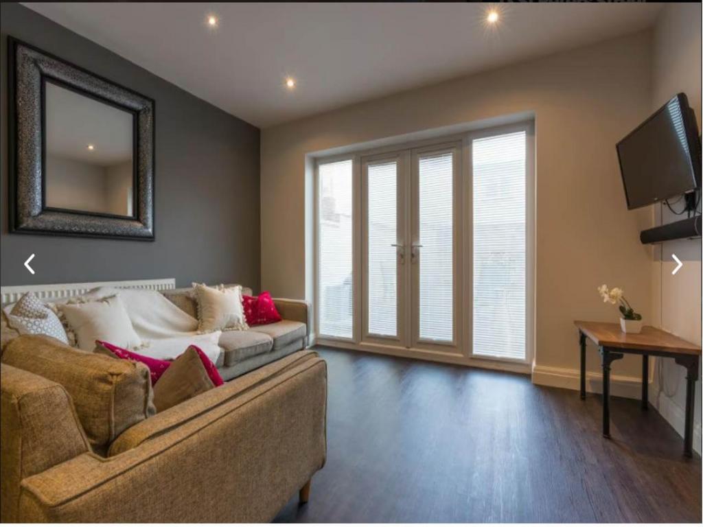 Lounge Area