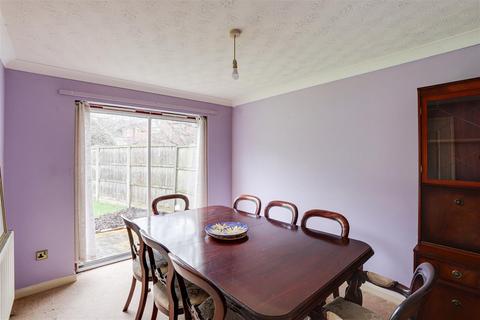 4 bedroom detached house for sale, Hillingdon Avenue, Nuthall NG16