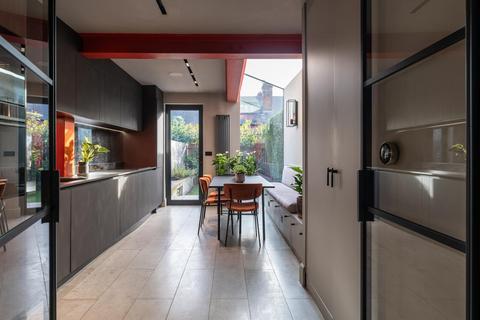 86 Marshall Road, Sheffield, S8 0GP