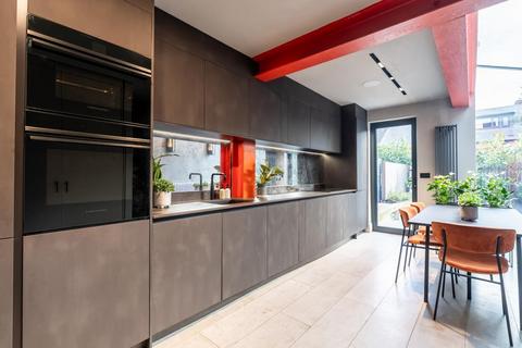 86 Marshall Road, Sheffield, S8 0GP
