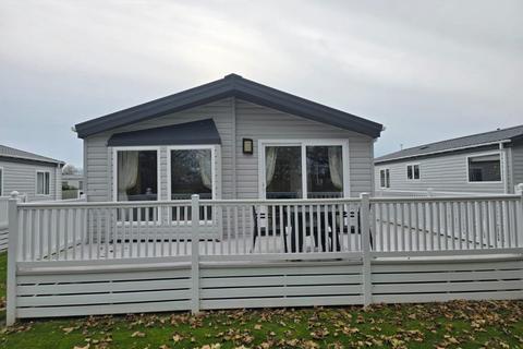 2 bedroom lodge for sale, Marlie Holiday Park