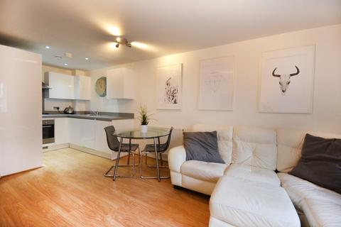 2 bedroom apartment for sale, Wells View Drive, Bromley